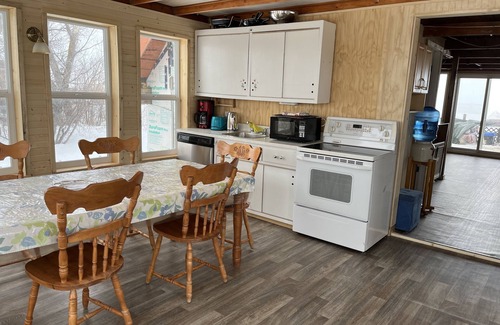 Saint Laurent Cabin | Rustic Waterfront, Lakeside Cottage with Stunning Views 1 hour from Winnipeg.