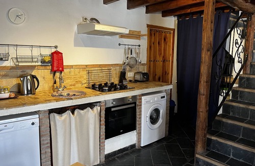 Gor House | Rustic Watermill - La Amapola