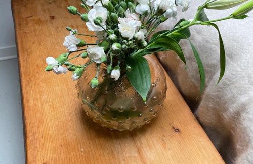 Nassjo Bed & Breakfast | Ruth & Iris Cottage