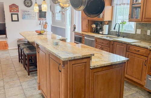 Lake Ronkonkoma House | RYDER CUP ACCOMMODATION <30 minutes. CONCIERGE SERVICES AVAILABLE