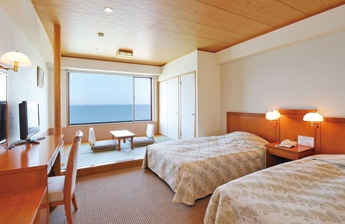Kuroto Hotel | Ryugujo Spa Hotel Mikazuki Ryugutei
