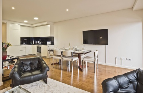Sao Bento Apartment | São Bento Terrace Apartment (C105)