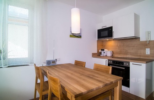 Bad Faulenbach Condo | Säulingblick - Comfortable modern vacation apartment in a quiet central location
