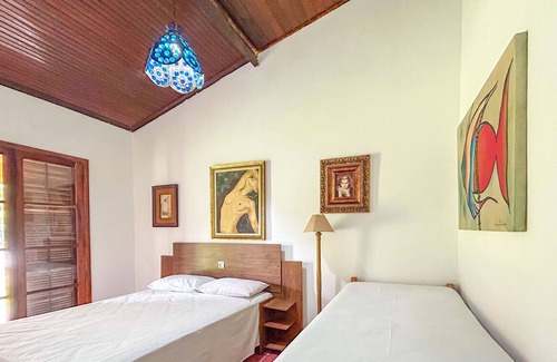 Sao Joao Novo House | Sítio das Rochas com churrasqueira em São Roque/SP