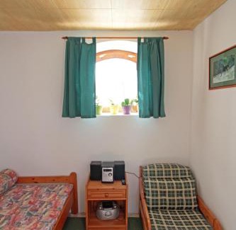 Penzesgyor Apartment | Sörényes Udvarház