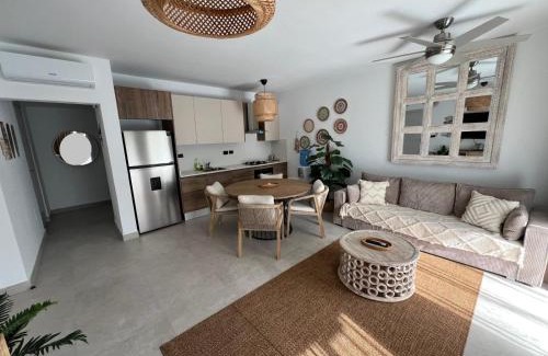 Dominicus Apartment | Słoneczny apartament AC WiFi