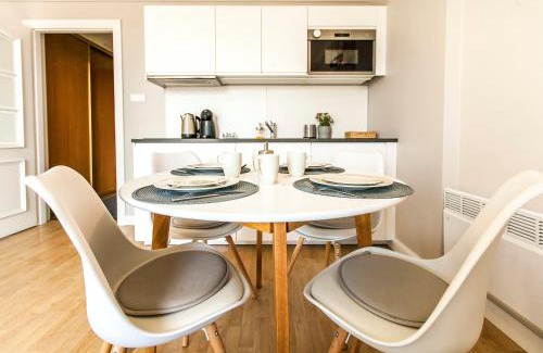 Karlikowo Apartment | Słoneczny Apartament z parkingiem