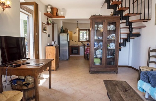 Sirolo Apartment | S267 - Sirolo , portion of a single villa surrounded by the greenery of Conero
