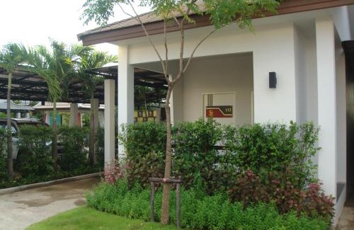 Det Udom Resort | Saabpaiboon Grand Resort