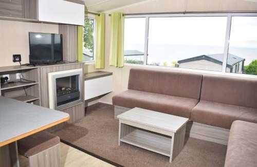 Fiddington House | SAB - Soleil Gold LC18