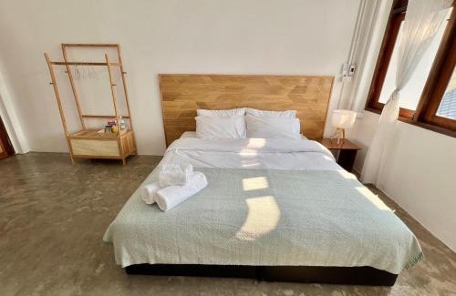 Pom Prap Sattru Phai House | Sabay Home