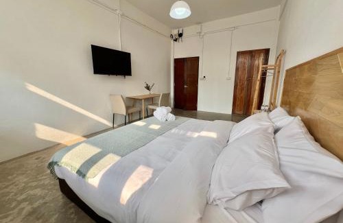 Pom Prap Sattru Phai House | Sabay Home