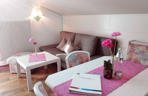 Oetz Apartment | Sabine Fischer Apartment Haus Monika - Holiday apartment
