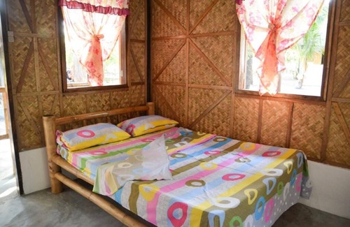 Sablayan Hostel | Sablayan Paraiso Beach Resort