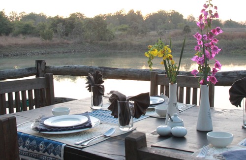 Mukki Hotel | Saccharum Safari Lodge
