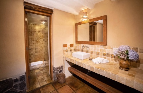 Urubamba Cabin | Sacred Dreams Lodge