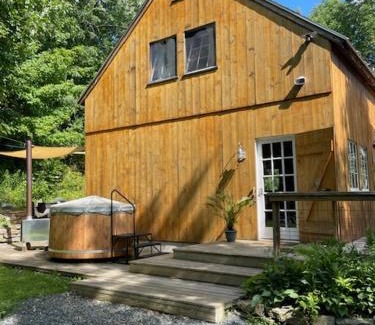 Whitingham House | Sadawga Springs Retreat
