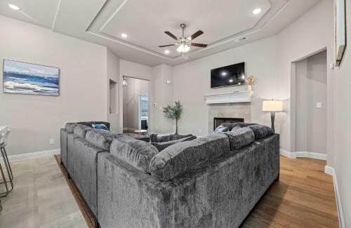 White Settlement House | Saddle Hills Settlement
