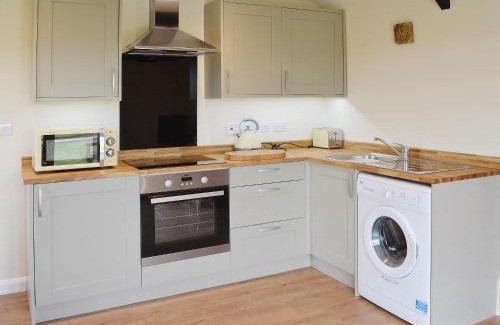 Denton House | Saddlers Cottage