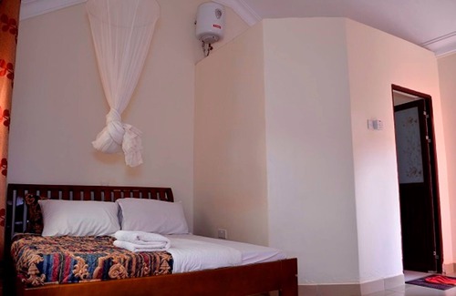 Kireka House | Sadrina Comfort Cottages