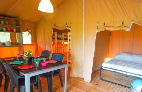 Epe RV Rental | Safari Tent | green and child-friendly @ Veluwe