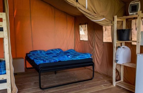 Epe RV Rental | Safari Tent | green and child-friendly @ Veluwe