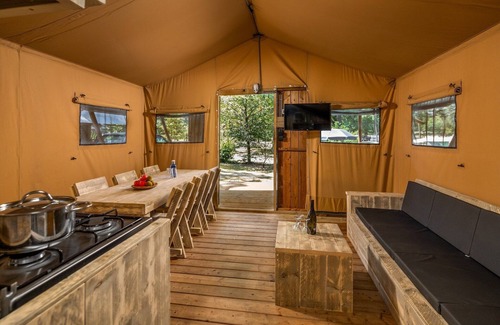 Municipality of Geldrop-Mierlo House | Safari Tent in Eindhoven near Nature Park