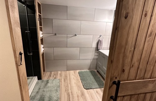 Ferndale Apartment | Safe, country oasis, just minutes away from everything, and pet friendly.