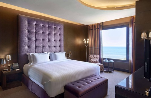 Fintas Hotel | Safir Fintas Kuwait Hotel