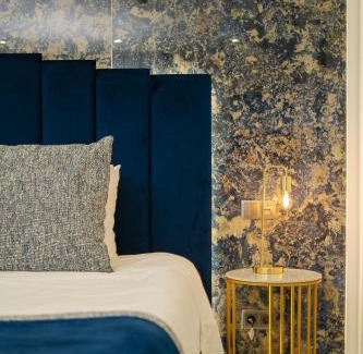 Old Town Apartment | Safira Suites 301