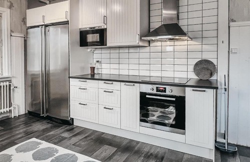 Fredriksberg House | Säfsen House Spacious updated home Close to the slopes!