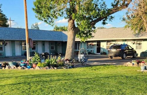 Otto Hotel | Sage Motel