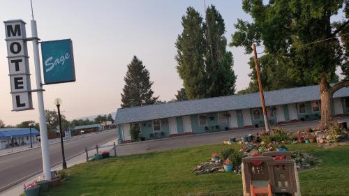 Otto Hotel | Sage Motel
