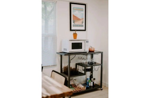 Barelas House | Saguaro at Cactus Flower+Hot Tub+Pet Friendly+No Pet Fee!