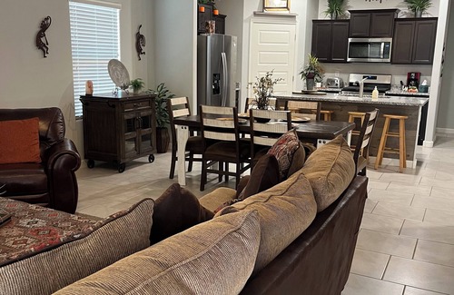 Tucson House | Saguaro Bloom Beauty