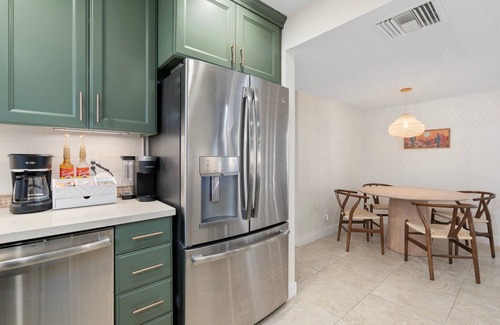 Village Estates House | Saguaro Sunsets - Pool, Hot tub, Arcade Room, Outdoor Kitchen, Firepit
