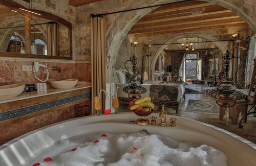 Goreme Hotel | Sah Saray Cave Suites Halal Hotel