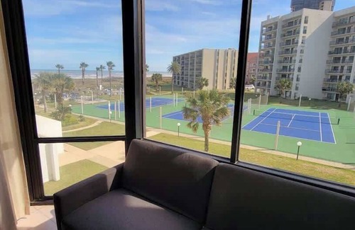 South Padre Island Apartment | Saida Royale 9039