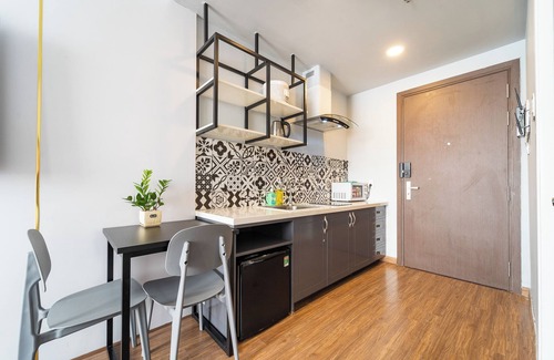 Bach Dang Riverside Apartment | SaigonRise CDB-Apartment free Pool