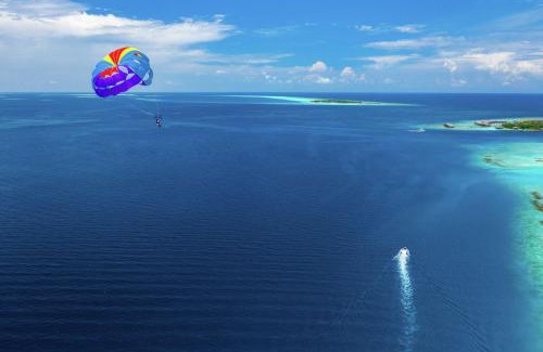 Eh'mafushi Resort | SAii Lagoon Maldives, Curio Collection By Hilton
