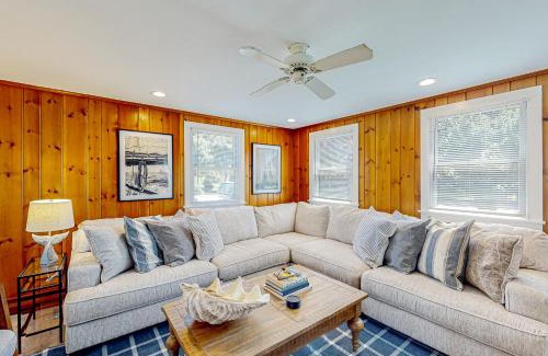 West of Town House | Sail Away Cottage