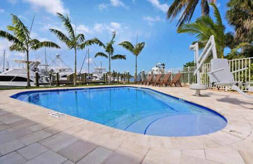 Stuart Apartment | Sailfish Suites 8 - Waterfront Lodging