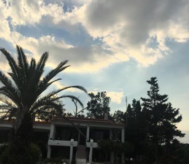 Lefkippos House | SAINT IOANNIS APARTMENTS ON THE BEACH