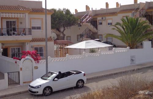 Orihuela Costa Apartment | Saint James Park upstairs