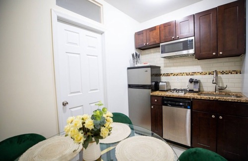Ukrainian Village Apartment | Saint Marks Cozy 2BR/1.5BA~ Prime East Village