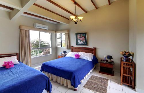 Ballenita Cabin | Saint Patricks Lodge