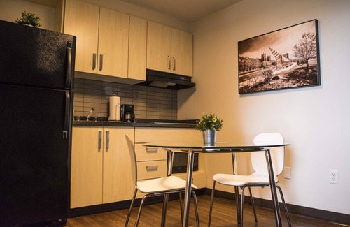 Hillhurst Hotel | Sait