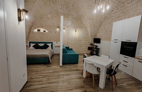 Manfredonia Apartment | Salò Apartments