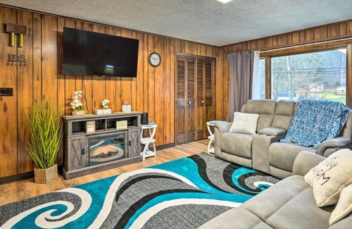 Salamanca House | Salamanca Home about 9 Mi to Holiday Valley Resort