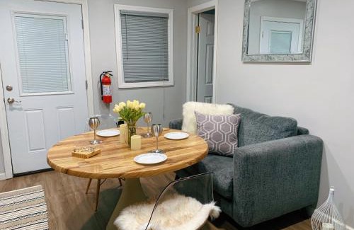 Ironbound District House | SALE! Brick City Bungalow 20 mins from NYC!